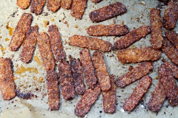 Baked spiced tempeh bits