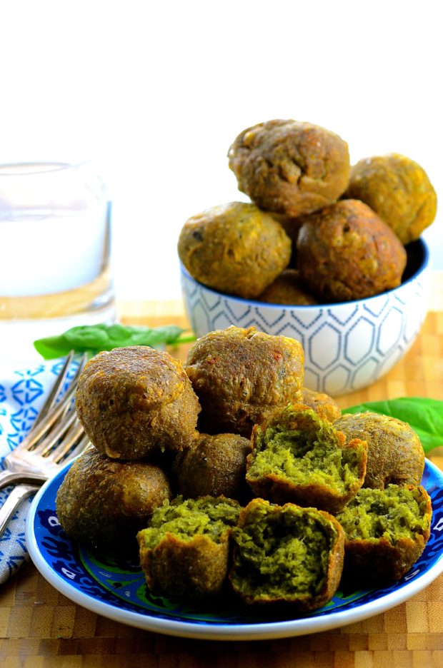 Spinach and cheese donut holes - a great savory combination of spinach and cheese fried to a perfect crisp. great chanukah  ( hanukkah) treat