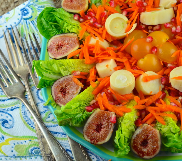Figs and pomegranate salad 