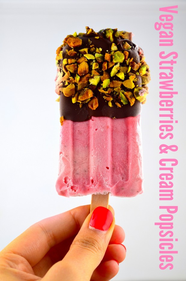 Strawberries & Cream Popsicles - #vegan #summer #dairyfree #strawberries #icepops #paletas #kosher #snack #icecream