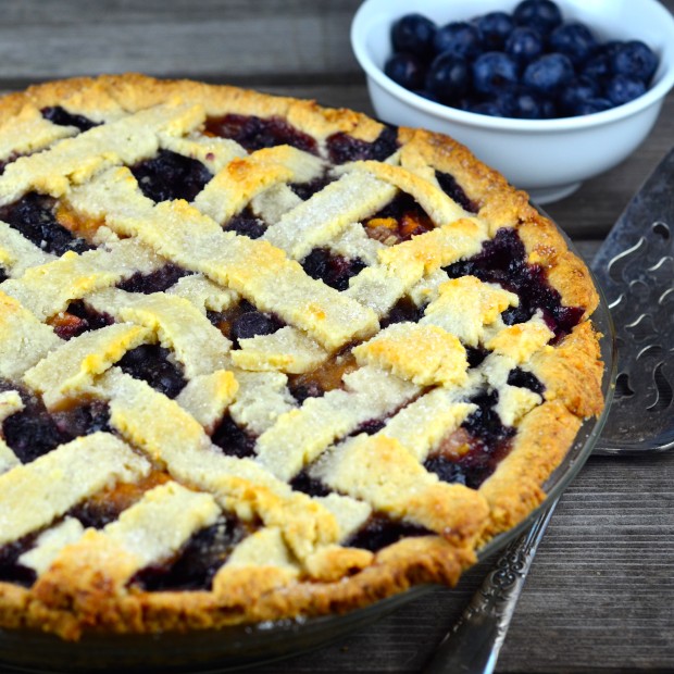 Vegan Blueberry and Peach Pie #Blueberry #peach #pie #vegan #Summer #kosher #parve