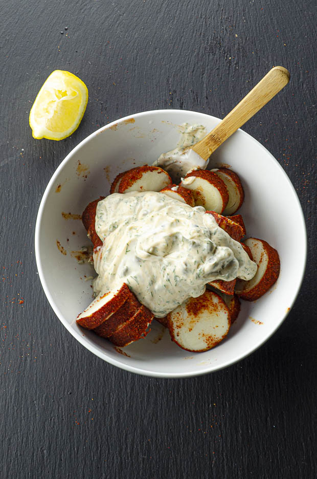  Ajouter de la sauce au homard végétalien 