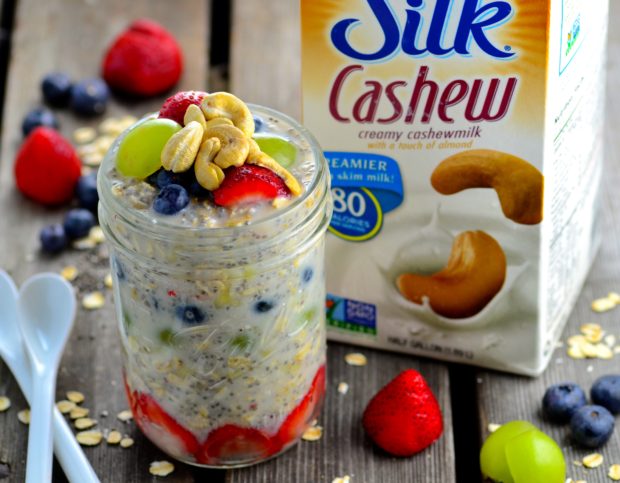 Cashew & Banana Overnight Oats #Vegan #oats #breakfast #cashew #silk