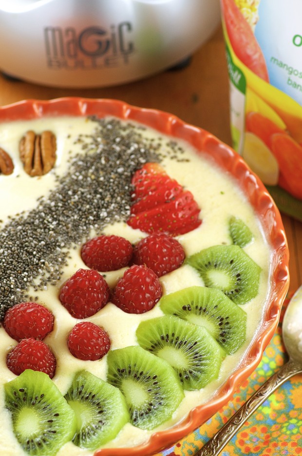 Try a smoothie bowl for breakfast, it takes longer to eat and it will keep you fuller longer. Equally delicious. #BestBlendsForever #ad