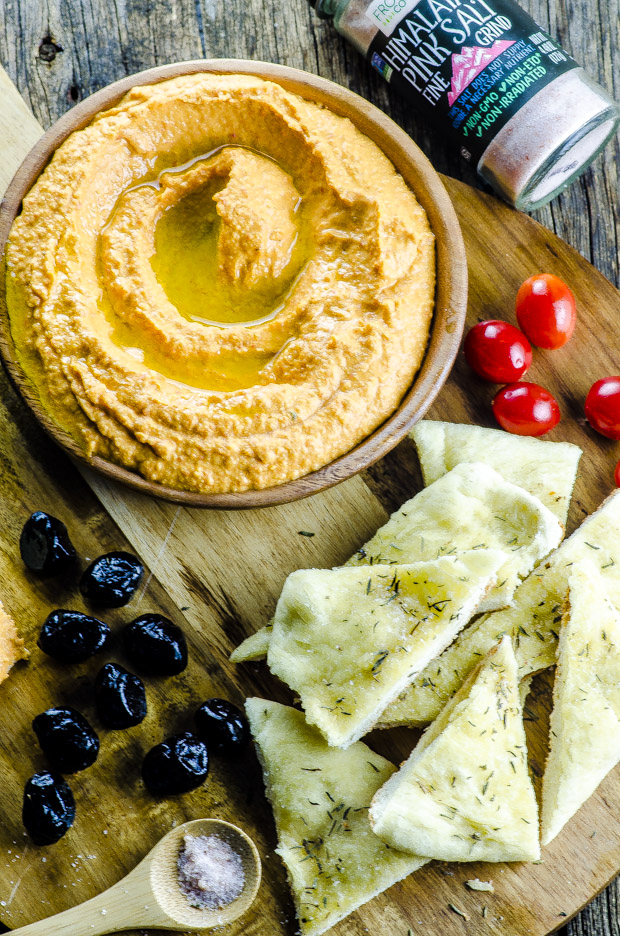 Get ready to entertain this summer with this Red Pepper and Harissa Hummus with Grilled Flatbread , seasoned with Himalayan Pink Salt and a touch of thyme.