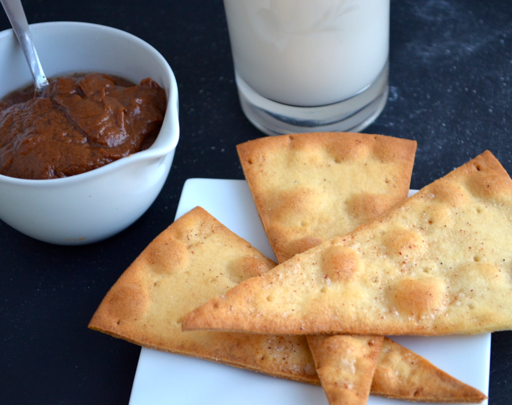 Gluten Free Pizza Chips & Chocolate-Coconut-Peanut Dip