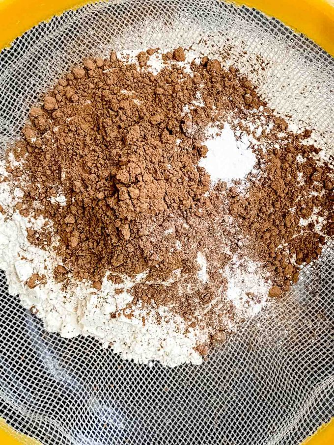 Sifting flour and cocoa powder