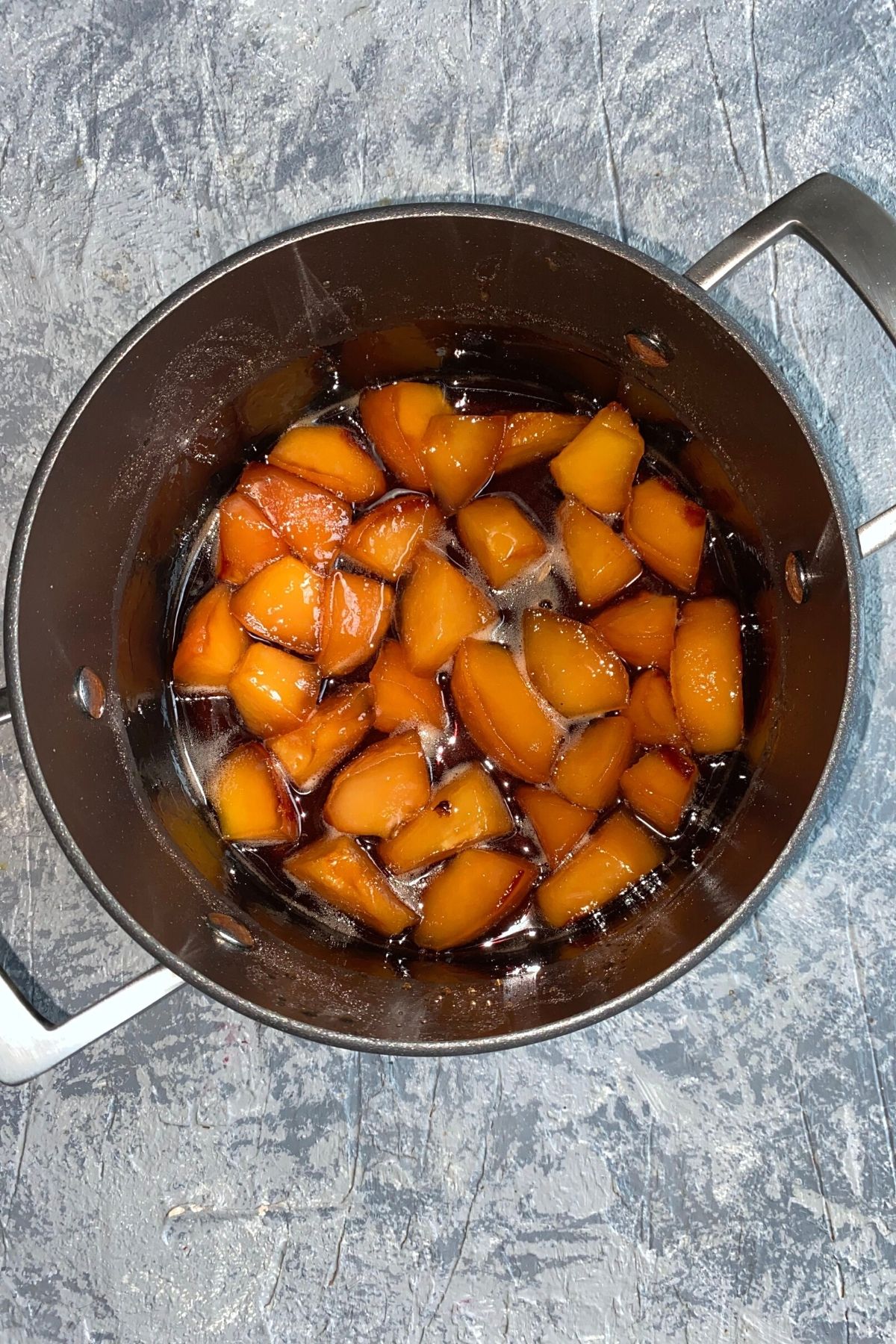 Cooked quince for membrillo in a pot
