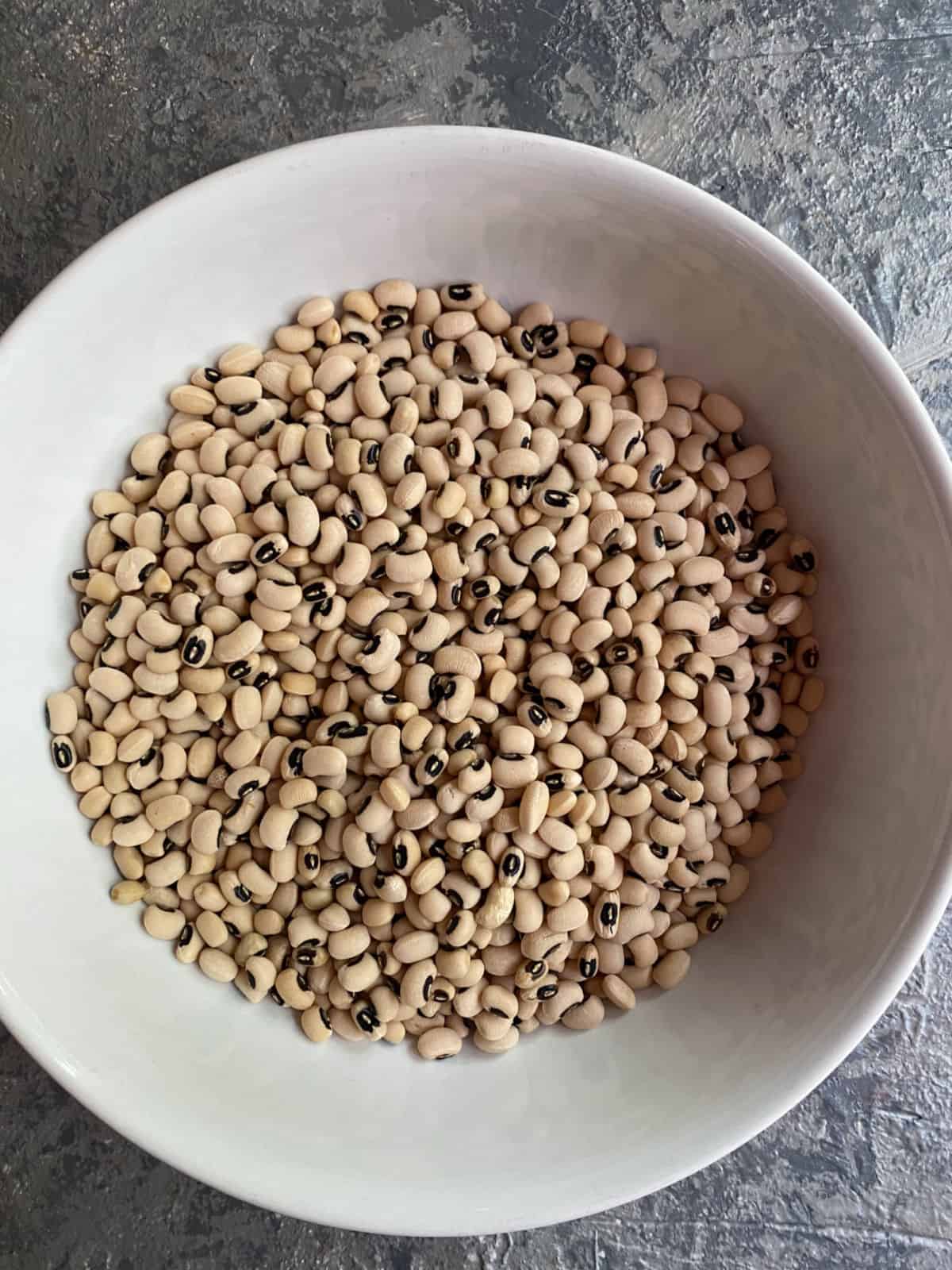 black eyed peas in a white bowl